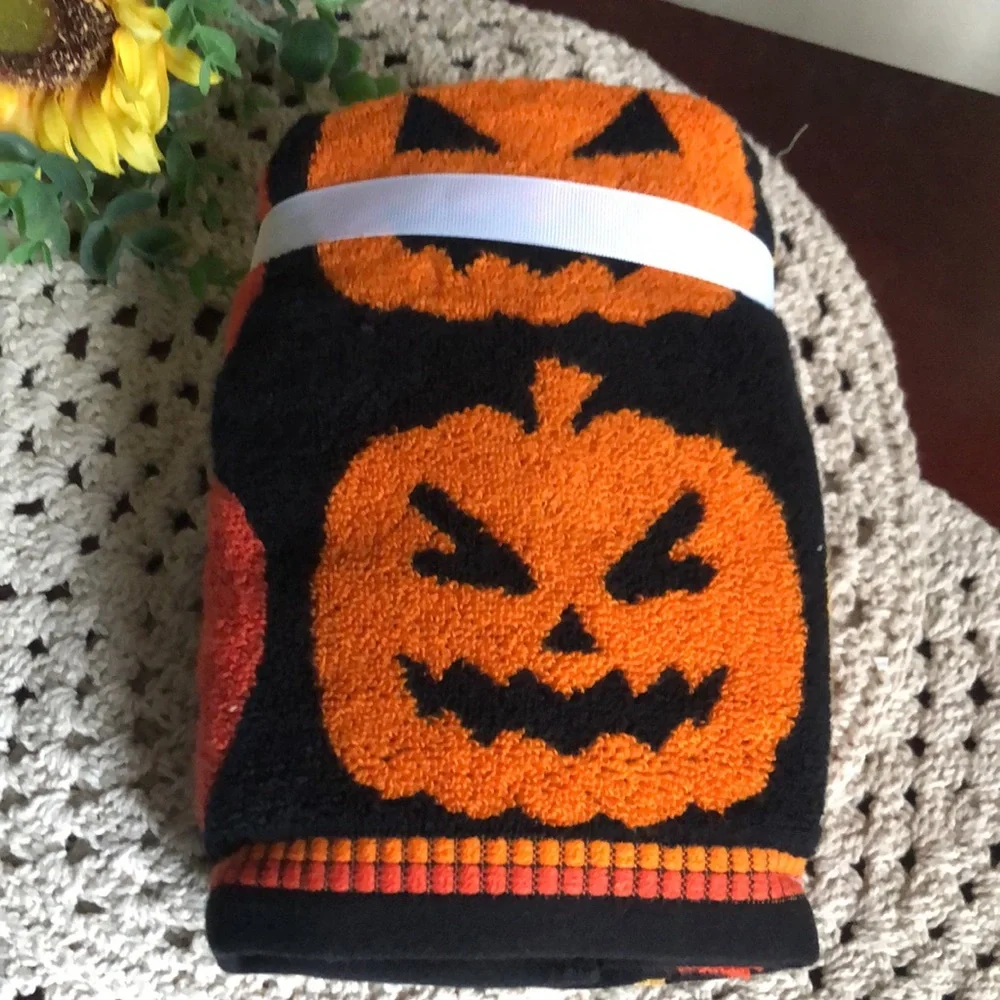 CH Style Halloween Hand Towels - Orange & Black